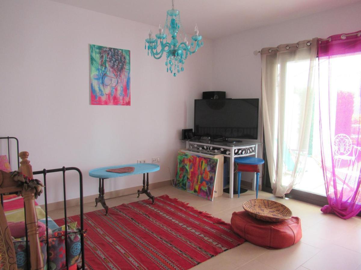 Single Room In Private House 厄尔-汝姆披多 外观 照片